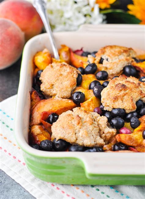 How many protein are in peach and blueberry cobbler - calories, carbs, nutrition