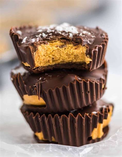 How many protein are in peanut butter cup - calories, carbs, nutrition