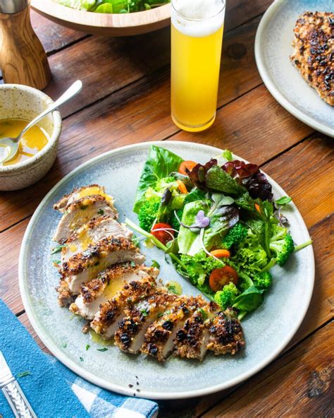 How many protein are in pecan crusted chicken breast - calories, carbs, nutrition