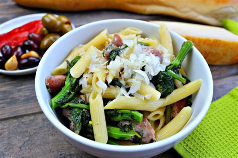 How many protein are in penne pommorola with broccoli rabe and provolone - calories, carbs, nutrition