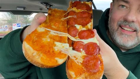 How many protein are in pepperoni melt - calories, carbs, nutrition