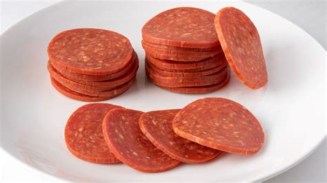 How many protein are in pepperoni mini rolletto - calories, carbs, nutrition