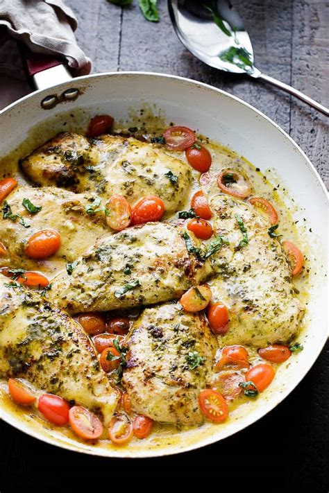 How many protein are in pesto chicken breast - calories, carbs, nutrition