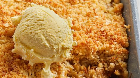 How many protein are in pineapple crumble - calories, carbs, nutrition