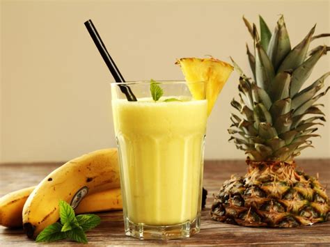 How many protein are in pineapple-coconut-banana yogurt - calories, carbs, nutrition