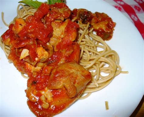 How many protein are in pizzetta whole wheat chicken cacciatore - calories, carbs, nutrition