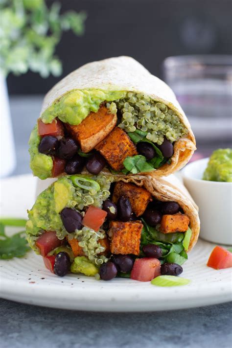 How many protein are in potato burrito with salsa - calories, carbs, nutrition