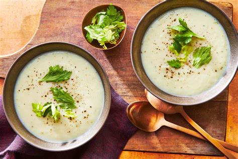 How many protein are in potato leek soup - calories, carbs, nutrition