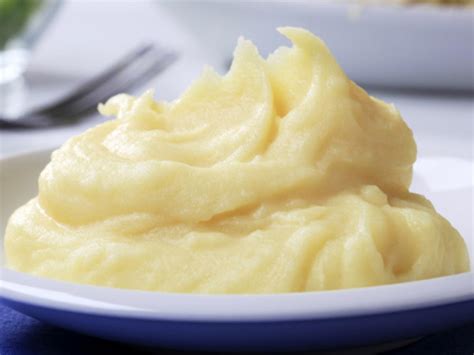 How many protein are in potatoes - mashed, home-prepared, whole milk added - calories, carbs, nutrition