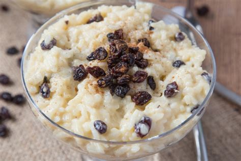 How many protein are in pudding rice indian with raisins & almonds 5 oz - calories, carbs, nutrition