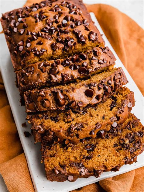 How many protein are in pumpkin chocolate chip bread - calories, carbs, nutrition