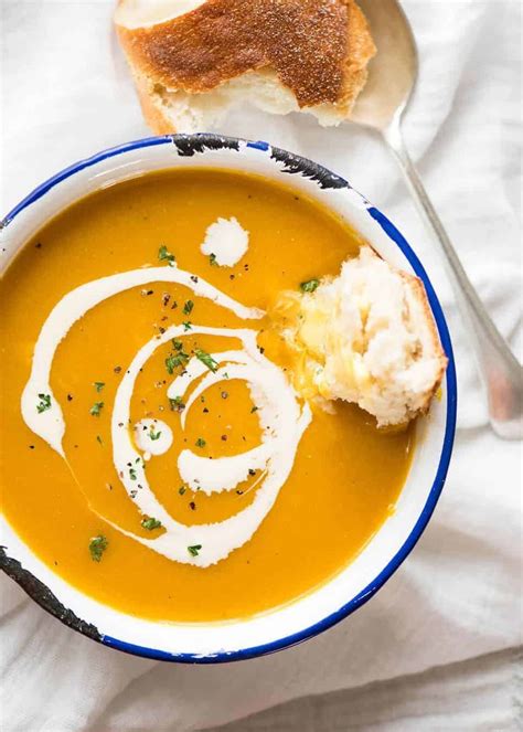 How many protein are in pumpkin soup - calories, carbs, nutrition