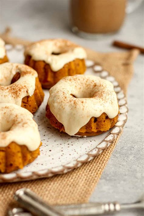 How many protein are in pumpkin spice mini bundt cake - calories, carbs, nutrition