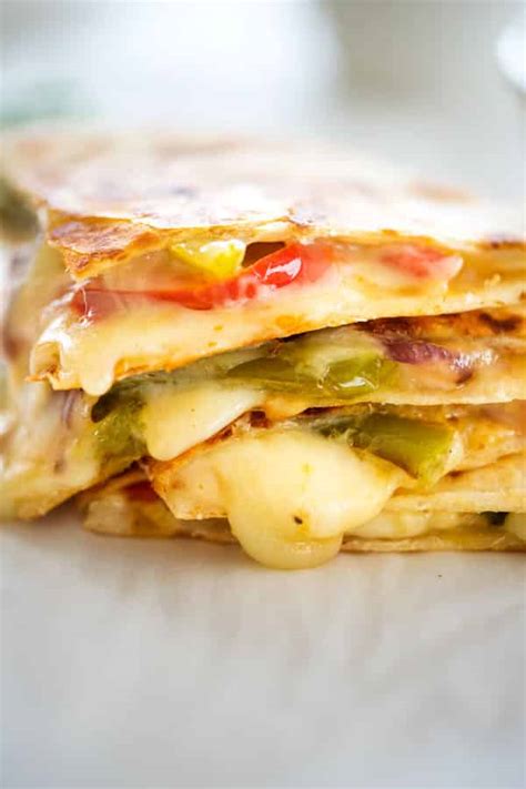 How many protein are in quesadilla vegetables fajita 10