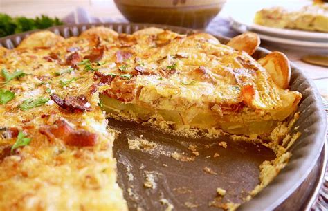 How many protein are in quiche lorraine with potato salad - calories, carbs, nutrition