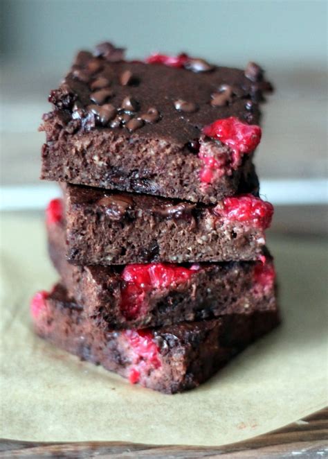 How many protein are in raspberry brownies - calories, carbs, nutrition