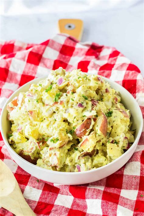 How many protein are in red skin potato salad - calories, carbs, nutrition