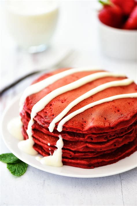 How many protein are in red velvet pancakes - calories, carbs, nutrition