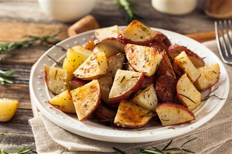 How many protein are in redskin potatoes with herbs and cream - calories, carbs, nutrition