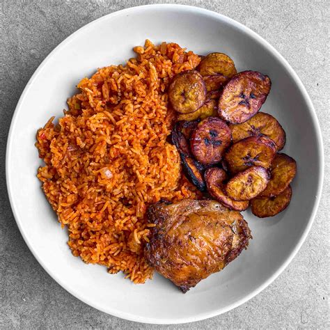 How many protein are in rice white beef jollof 12 oz - calories, carbs, nutrition