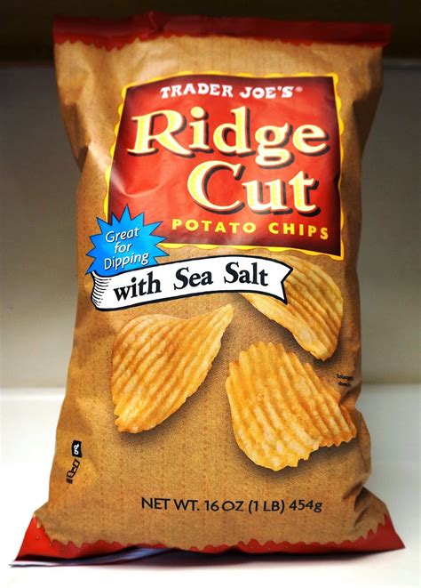 How many protein are in ridge cut sweet potato chips - calories, carbs, nutrition