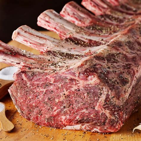 How many protein are in roast prime rib of beef - calories, carbs, nutrition