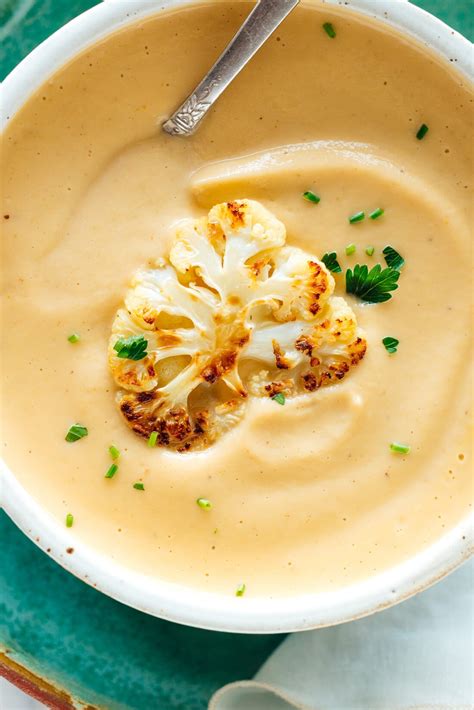 How many protein are in roasted cauliflower soup - calories, carbs, nutrition