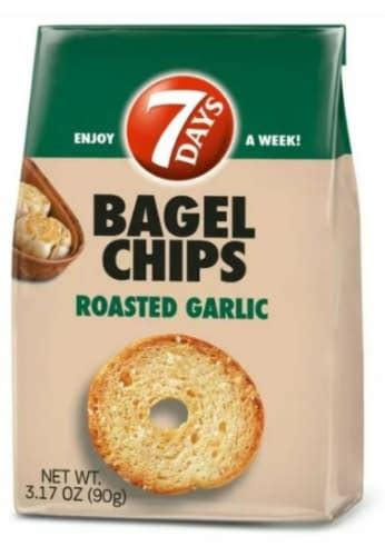 How many protein are in roasted garlic bagel crisps - calories, carbs, nutrition