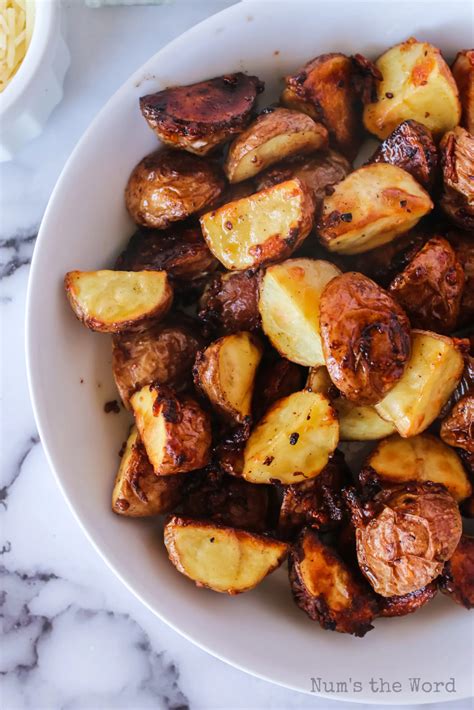 How many protein are in roasted garlic red potatoes - calories, carbs, nutrition