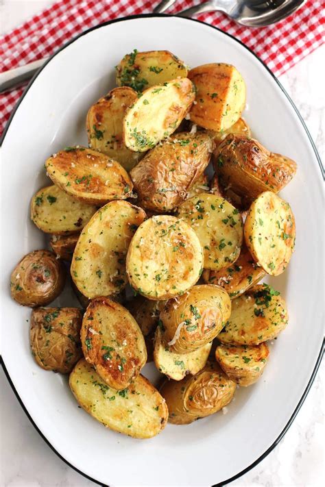 How many protein are in roasted potatoes with fresh herbs (41730.0) - calories, carbs, nutrition