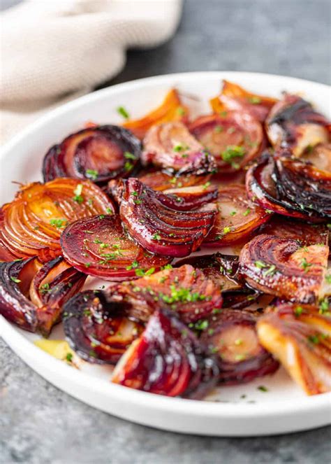 How many protein are in roasted red onions - calories, carbs, nutrition