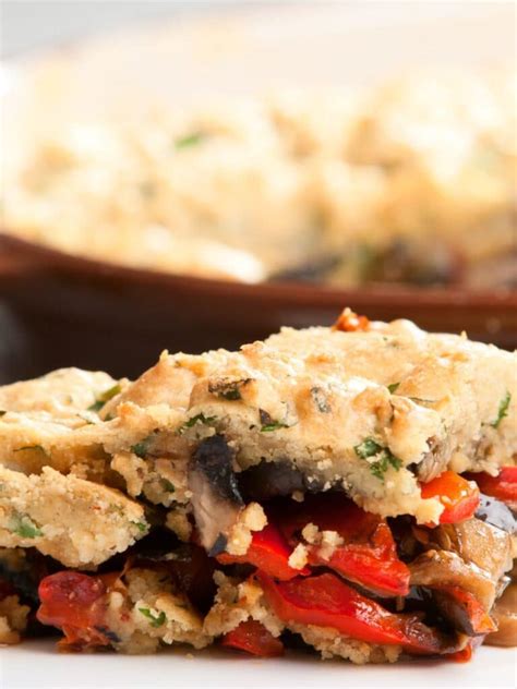 How many protein are in roasted vegetable crumble - calories, carbs, nutrition