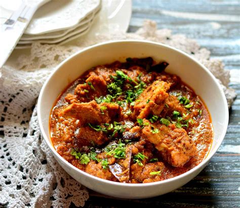 How many protein are in roghan josh - calories, carbs, nutrition