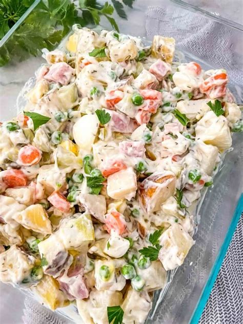 How many protein are in russian tofu salad - calories, carbs, nutrition