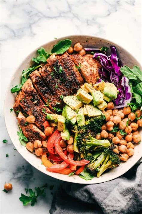 How many protein are in salad blackened beef (bostwick) - calories, carbs, nutrition