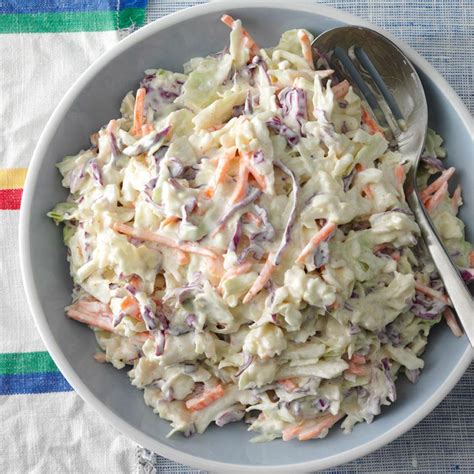 How many protein are in salad cole slaw creamy half & half 1/2 cup - calories, carbs, nutrition