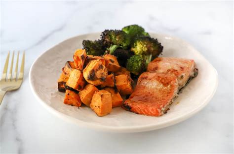 How many protein are in salmon bake, salad, sweet potato - calories, carbs, nutrition