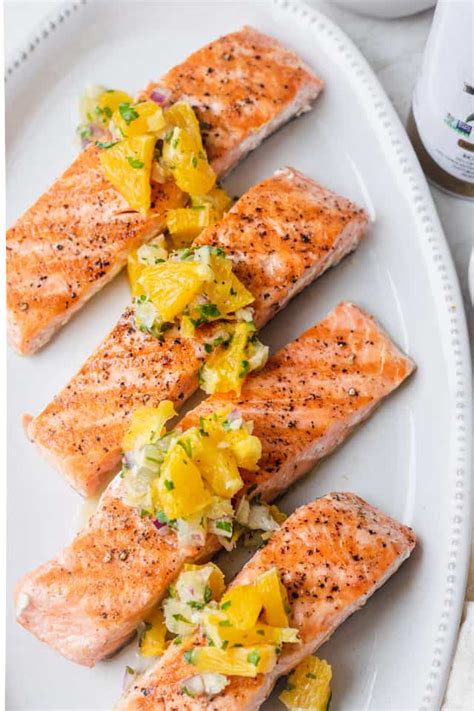 How many protein are in salmon with citrus salsa - calories, carbs, nutrition