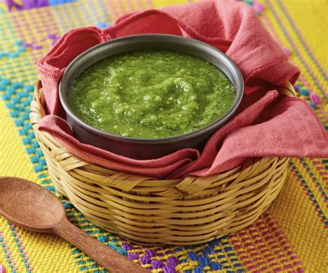 How many protein are in salsa verde cruda queso 1 oz ladle - calories, carbs, nutrition