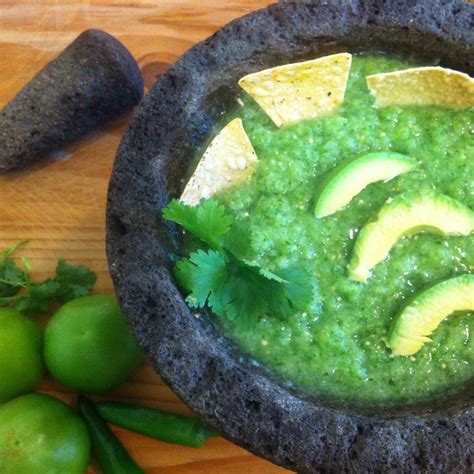 How many protein are in salsa verde cruda queso 2 oz ladle - calories, carbs, nutrition