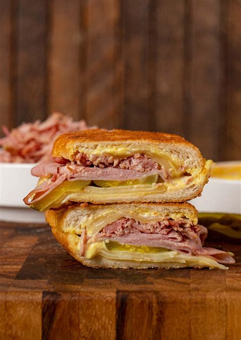 How many protein are in sandwich cuban ham (bostwick) - calories, carbs, nutrition