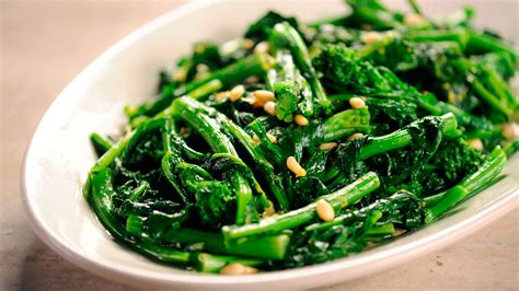 How many protein are in sauteed broccoli rabe - calories, carbs, nutrition