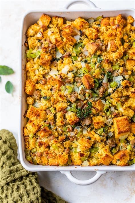 How many protein are in savory cornbread stuffing - calories, carbs, nutrition