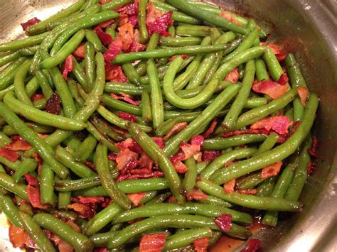 How many protein are in savory green beans - calories, carbs, nutrition