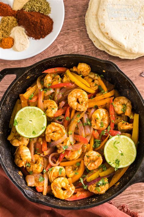 How many protein are in seafood fajitas - calories, carbs, nutrition