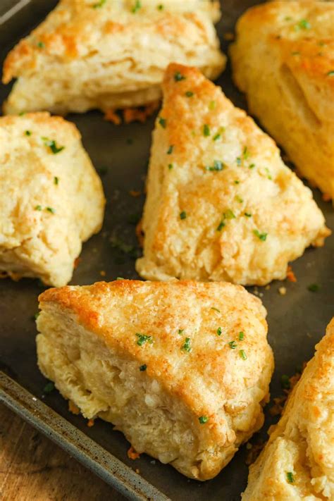 How many protein are in sesame cheese scones - calories, carbs, nutrition