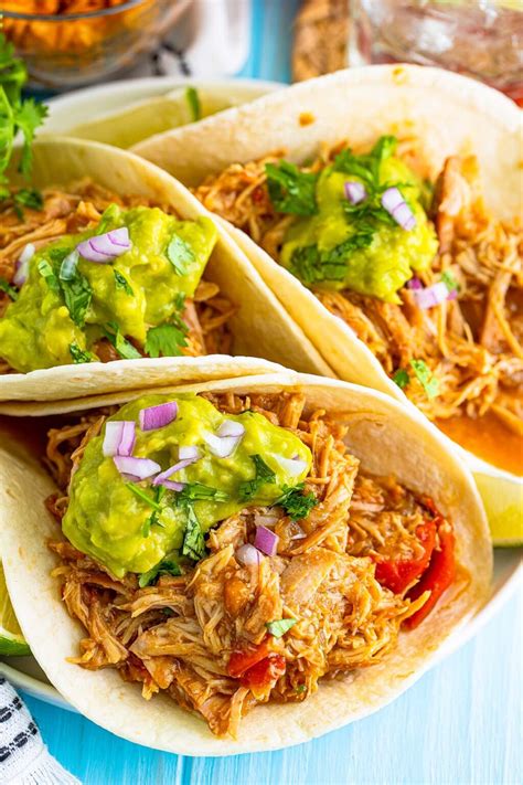 How many protein are in shredded chicken taco - calories, carbs, nutrition