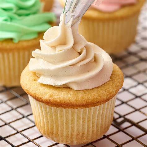 How many protein are in simple frosting - calories, carbs, nutrition