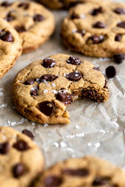 How many protein are in simply chocolate chip cookie - calories, carbs, nutrition