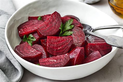 How many protein are in simply roasted beets - calories, carbs, nutrition